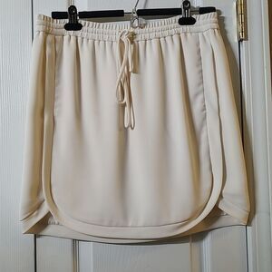 J. Crew light ivory color drawstring  elastic waist pull on skirt  Sz 8